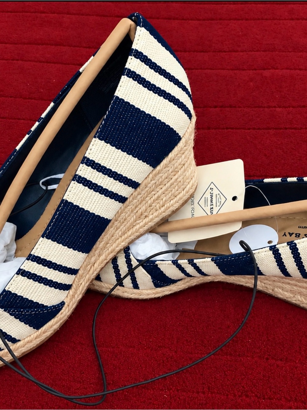 NWT St. John's Bay Navy and cream Striped Espadrille Wedges. Size 6.5 M